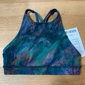 NWT Lululemon Sports Bra